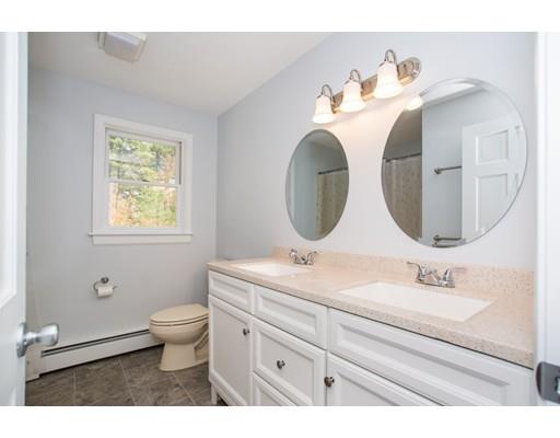 7 Pierce Ln, Upton, MA 01568 photo 11