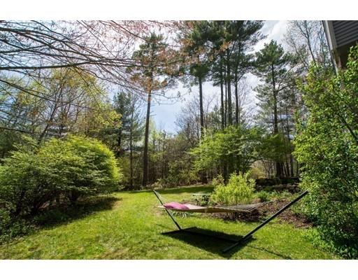 7 Pierce Ln, Upton, MA 01568 photo 17