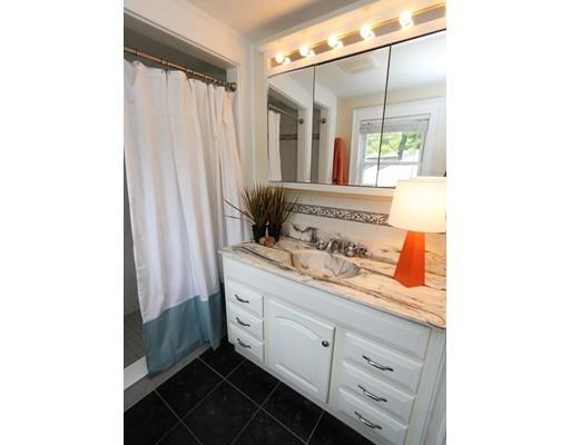 25 Beech St, Saugus, MA 01906 photo 13