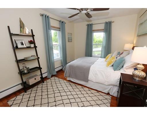 25 Beech St, Saugus, MA 01906 photo 9