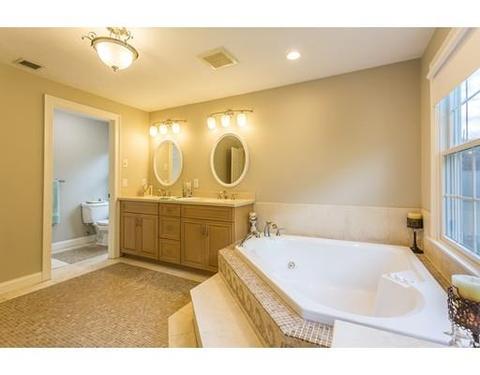 12 Michael Ln, Mansfield, MA 02048 photo 18