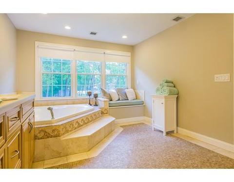 12 Michael Ln, Mansfield, MA 02048 photo 19