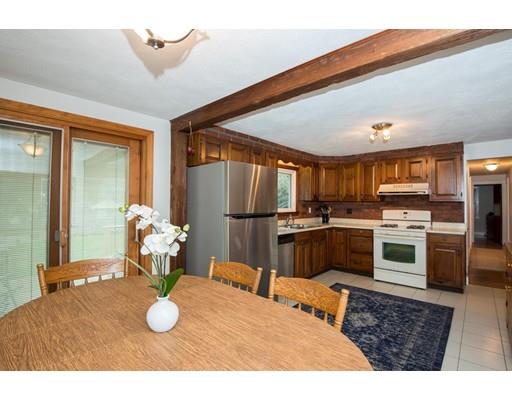 19 Bow St, Danvers, MA 01923 photo 4
