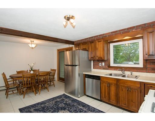 19 Bow St, Danvers, MA 01923 photo 5