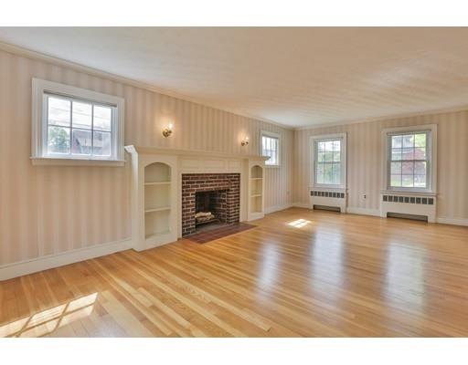 5 Augusta Rd, Milton, MA 02186 photo 3
