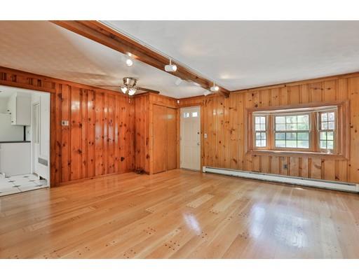 5 Augusta Rd, Milton, MA 02186 photo 9