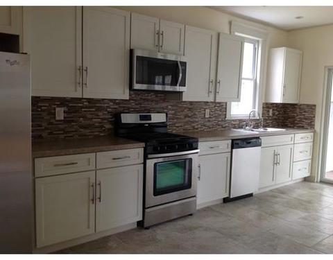 880 School St, Webster, MA 01570 photo 3