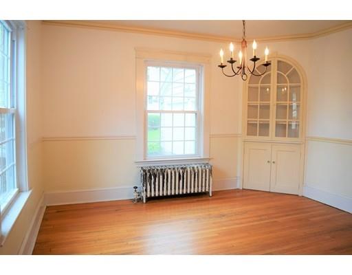 5 Lull St, Worcester, MA 01602 photo 8