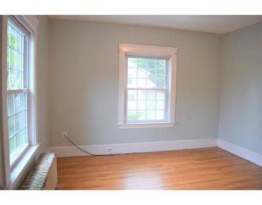 5 Lull St, Worcester, MA 01602 photo 16