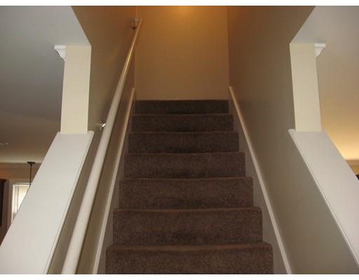 105 Wilton St, Springfield, MA 01109 photo 14