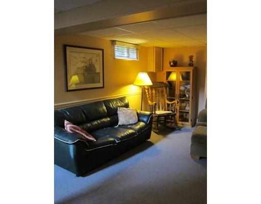 59 Bamforth Rd, Springfield, MA 01128 photo 11