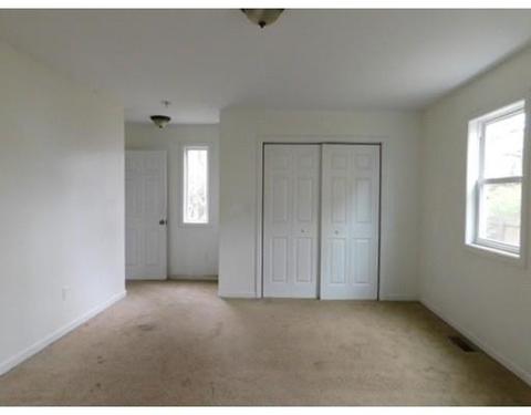 122 Sterling St, Springfield, MA 01107 photo 22