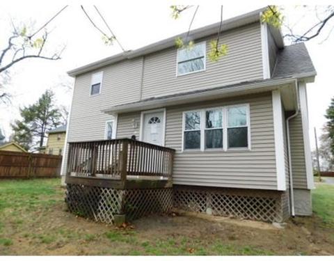 122 Sterling St, Springfield, MA 01107 photo 4