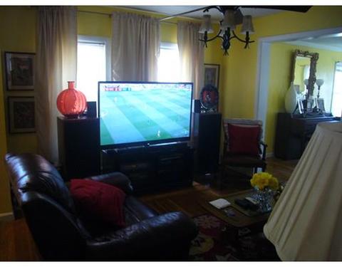 586 Walnut St, Lynn, MA 01905 photo 9
