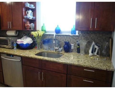 586 Walnut St, Lynn, MA 01905 photo 3