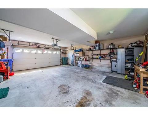 66 Oak Ridge St, Springfield, MA 01151 photo 22