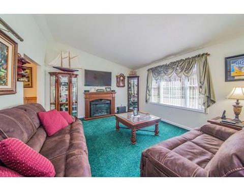 66 Oak Ridge St, Springfield, MA 01151 photo 5