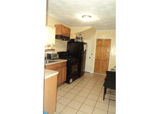 29 Thurman St, Everett, MA 02149 photo 4