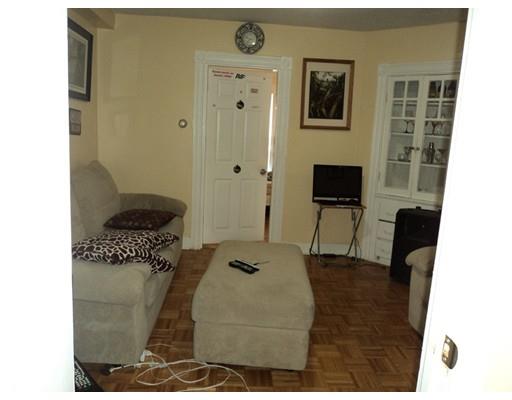 29 Thurman St, Everett, MA 02149 photo 2