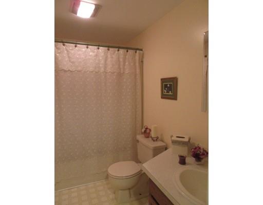 21 Brierway Dr, Worcester, MA 01604 photo 16