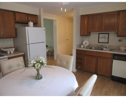21 Brierway Dr, Worcester, MA 01604 photo 3