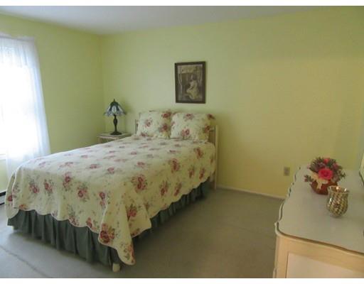 21 Brierway Dr, Worcester, MA 01604 photo 13
