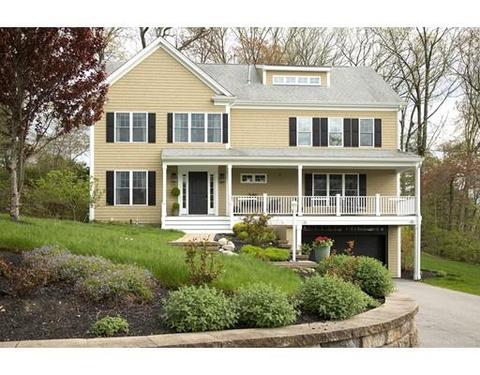 200 Riverside Cir, Marshfield, MA 02050 photo 1