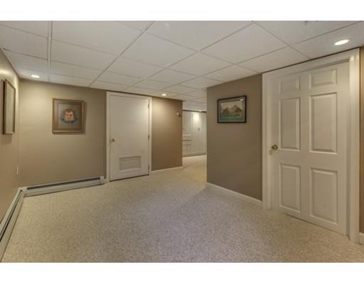 14 Greaton Rd, West Roxbury, MA 02132 photo 25