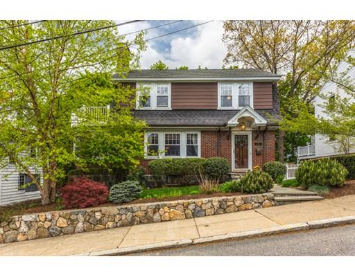 14 Greaton Rd, West Roxbury, MA 02132 photo 1