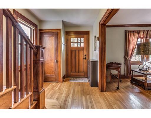 14 Greaton Rd, West Roxbury, MA 02132 photo 3