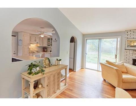 106 Foxglove Rd, Barnstable, MA 02630 photo 11