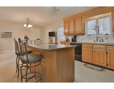 36 Simpson Rd, Pelham, NH 03076 photo 12
