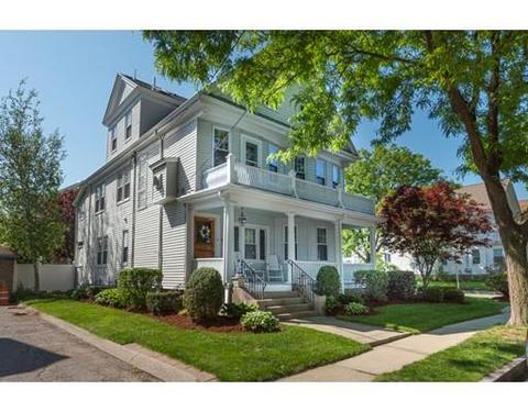 59 Everett St #2, Arlington, MA 02474 photo 2