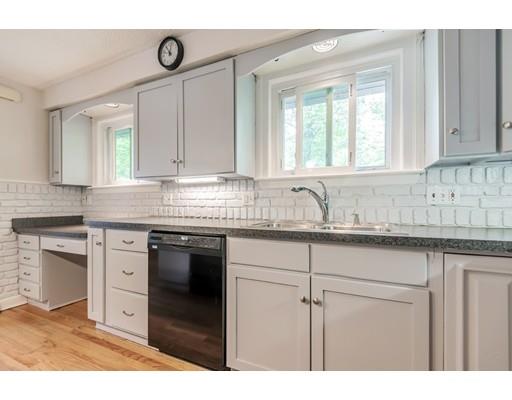 7 Beech Cir, Andover, MA 01810 photo 9