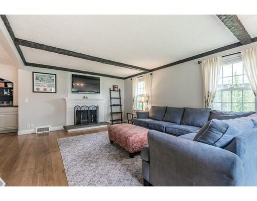 7 Beech Cir, Andover, MA 01810 photo 4