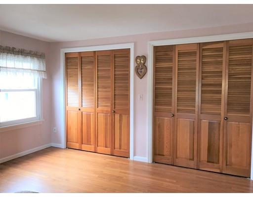 389 Abbott St, Springfield, MA 01118 photo 15