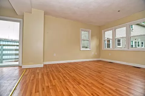 54 Crescent Ave #E, Dorchester, MA 02125 photo 9