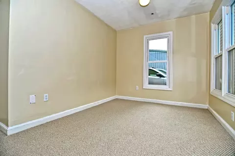 54 Crescent Ave #E, Dorchester, MA 02125 photo 4