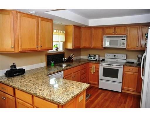 32 Walnut St, Natick, MA 01760 photo 9