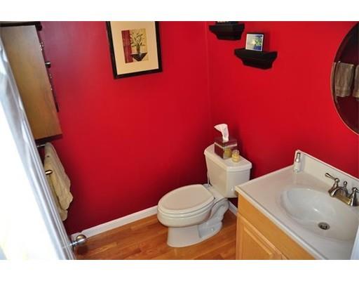 32 Walnut St, Natick, MA 01760 photo 10
