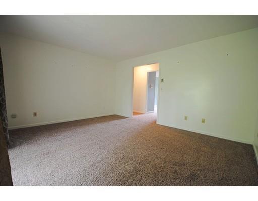 109 Maple St #E6, Attleboro, MA 02703 photo 9