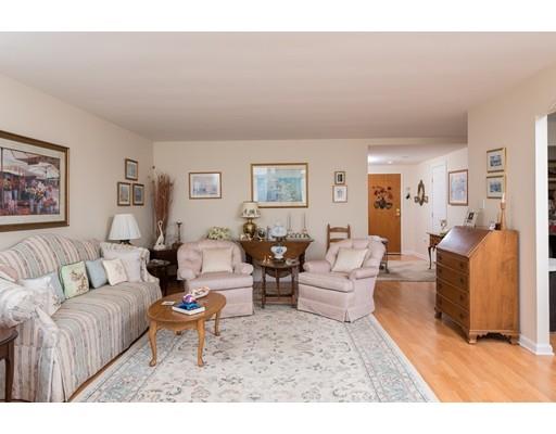 1 Commodore Ct #401, Hull, MA 02045 photo 6