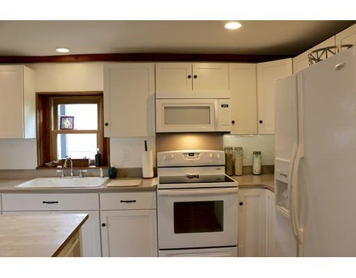 8 Back Bay Ct, Reading, MA 01867 photo 7