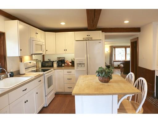8 Back Bay Ct, Reading, MA 01867 photo 5