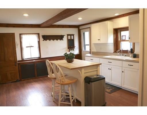 8 Back Bay Ct, Reading, MA 01867 photo 6