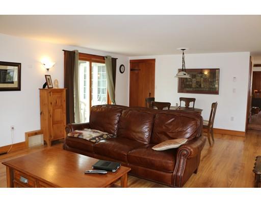 8 Back Bay Ct, Reading, MA 01867 photo 10