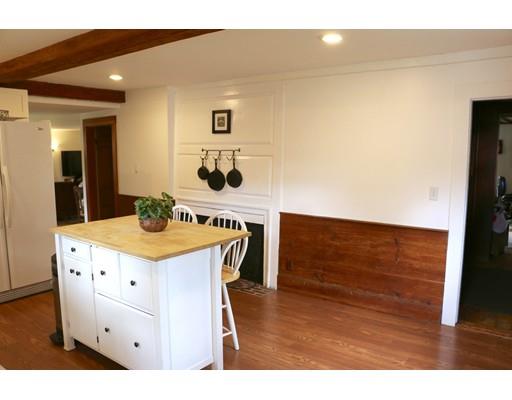 8 Back Bay Ct, Reading, MA 01867 photo 4