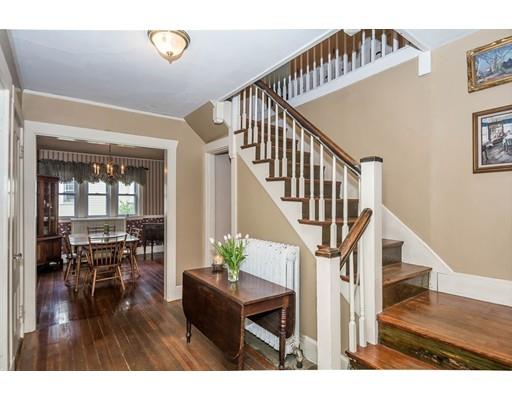 13 Dudley St, Reading, MA 01867 photo 4