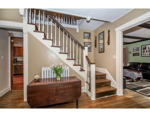 13 Dudley St, Reading, MA 01867 photo 5