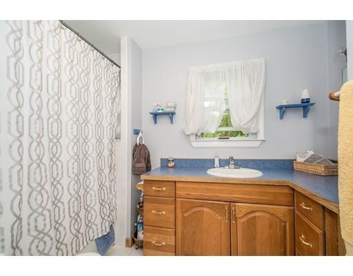 13 Dudley St, Reading, MA 01867 photo 17